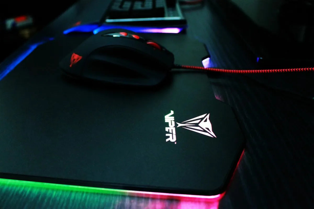 Patriot Viper Gaming LED Pro Gaming Mouse Pad High Performance Polymer Surface (PV160UXK)